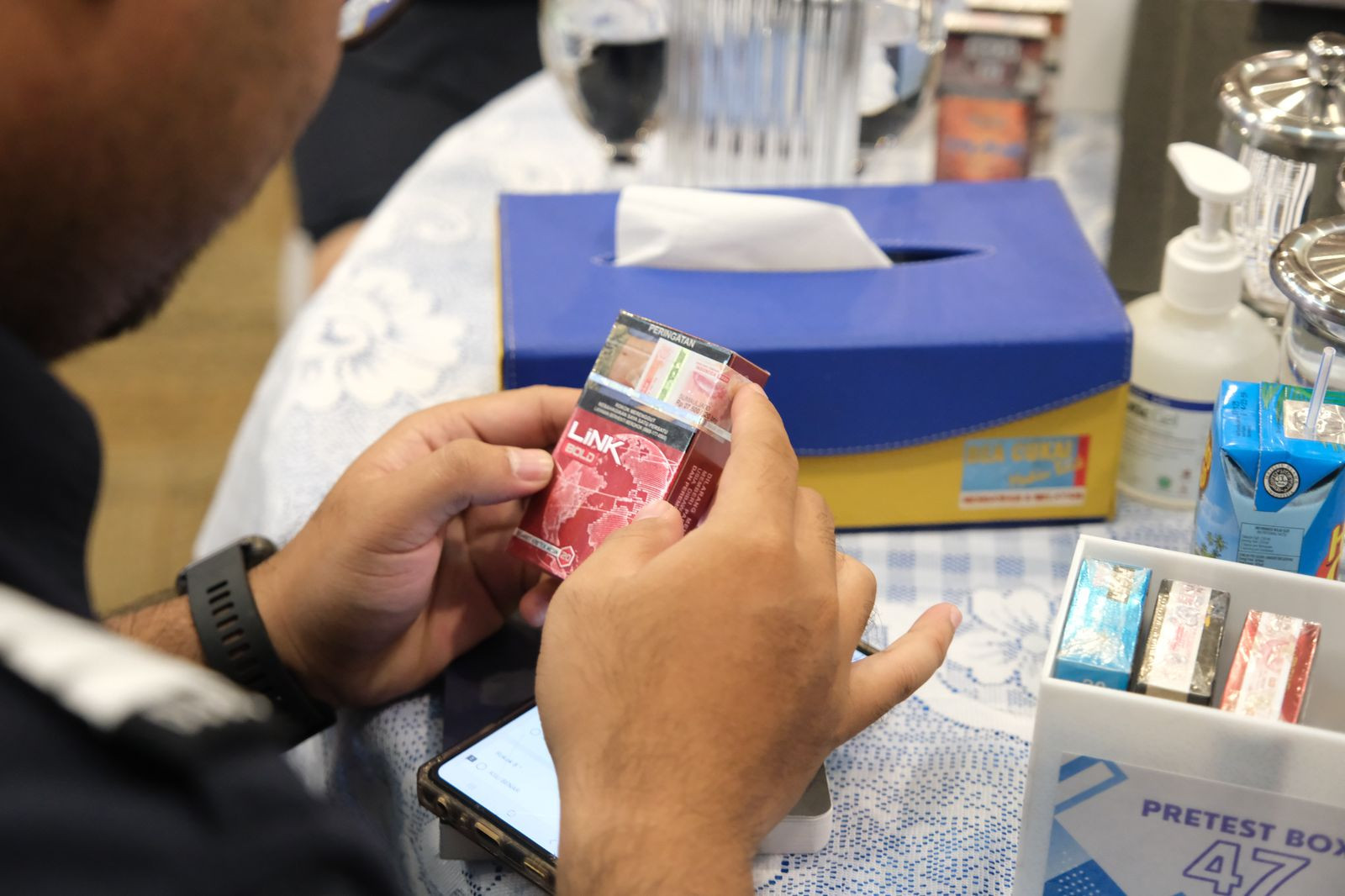 Bea Cukai-Peruri Rilis Desain Baru Pita Cukai 2025, Usung Tema Pesona Bunga Nusantara